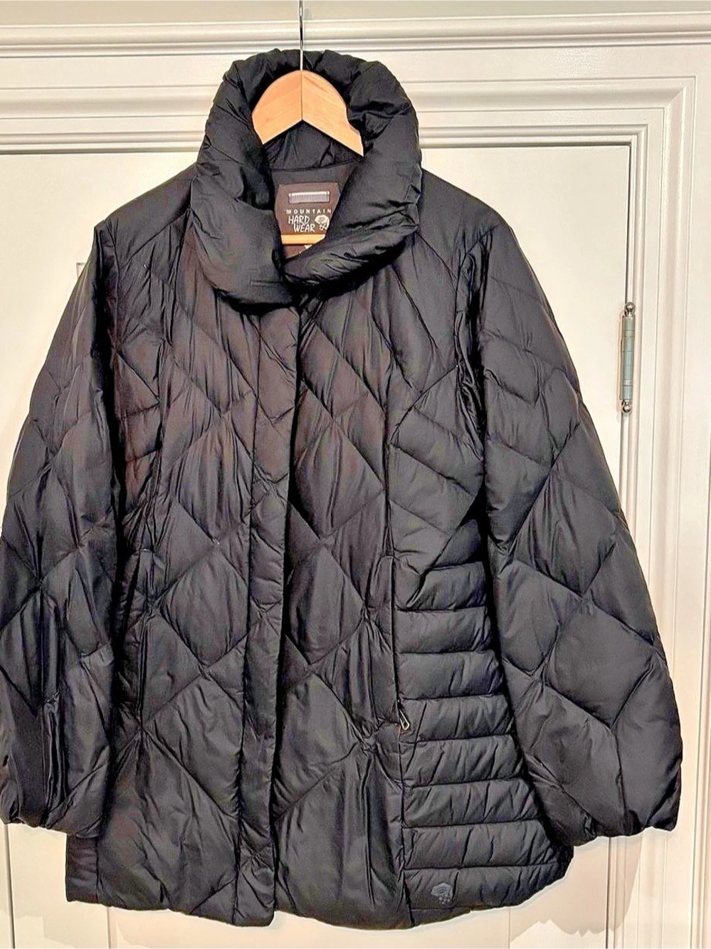Mountain Hardwear 3/4 Puffer Jacket in Black Size Large